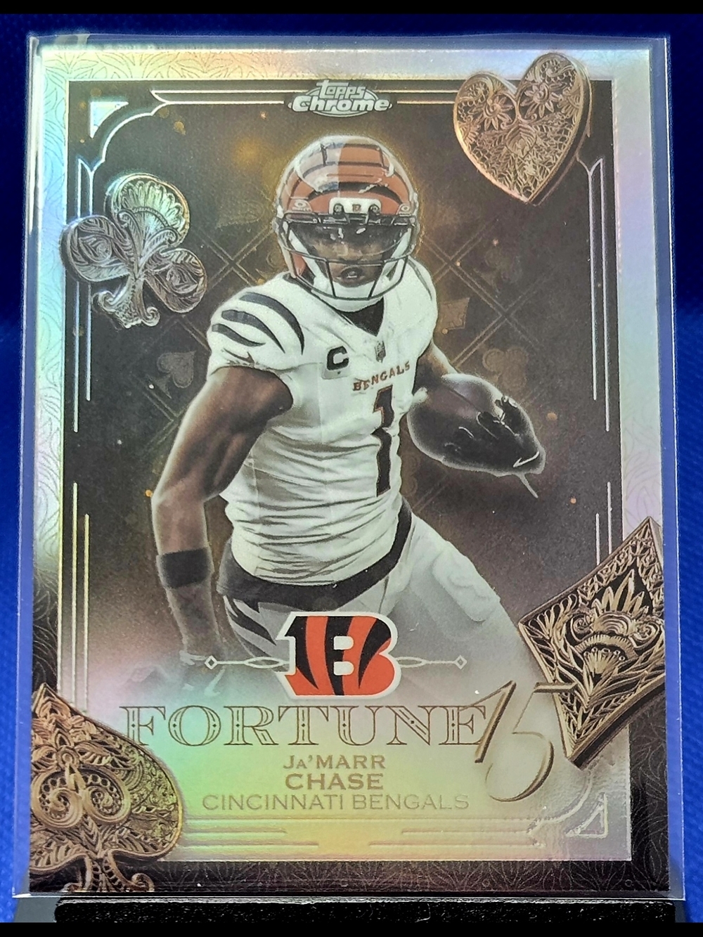 2025 Topps Chrome : Ja'Marr Chase NFL Bengals Card - FORTUNE 15 REFRACTOR